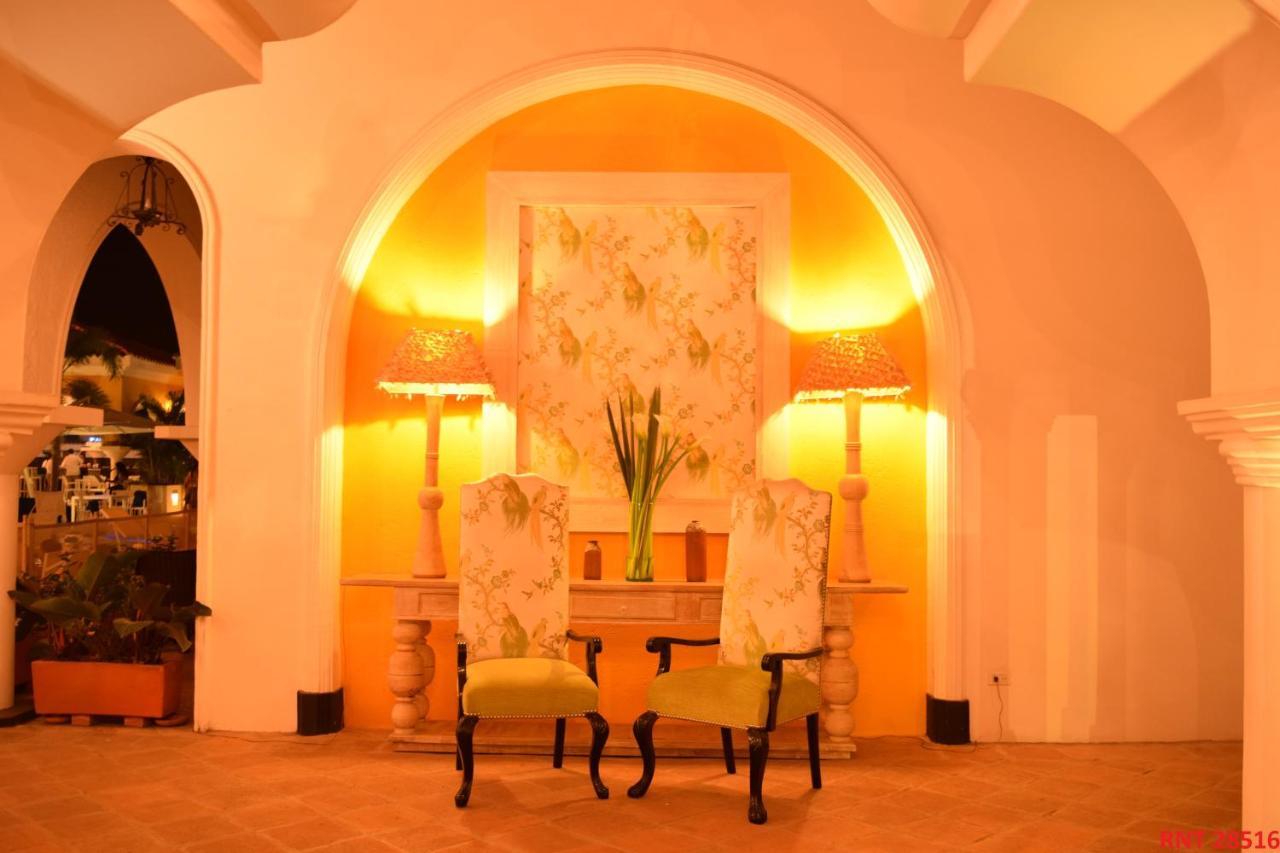 Hotel Union Хирардот Екстериор снимка