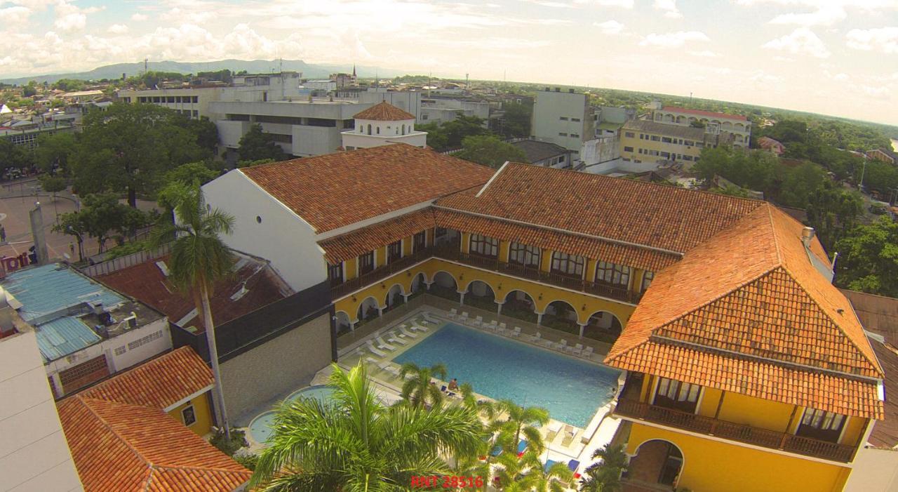 Hotel Union Хирардот Екстериор снимка